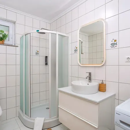House Kid Apartman Bribir